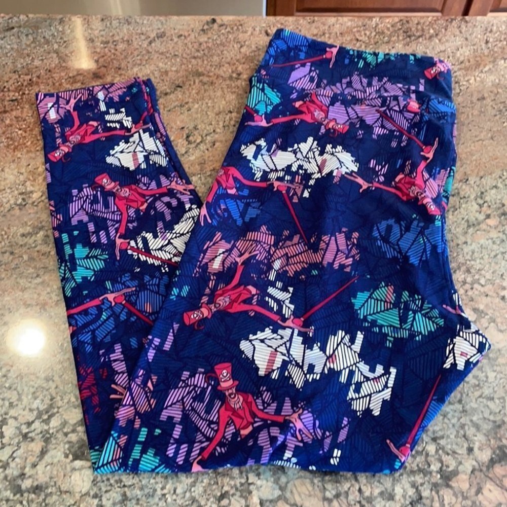 TC2 NWOT‎ LuLaRoe Leggings Disney DD22 5402